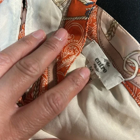 Entro Orange and Cream Patterned Top Medium - Picture 2 of 3
